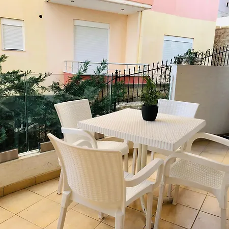 Le Galet Blanc Apartment *