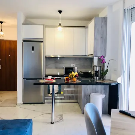 Le Galet Blanc * Sarandë